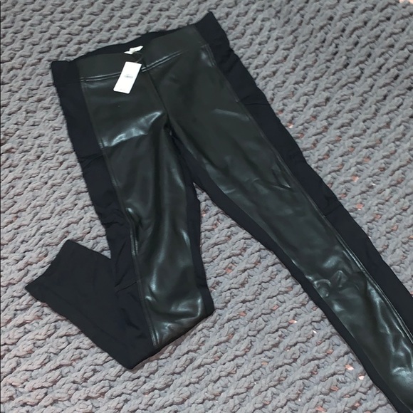 LOFT Pants - NWT Black Leather Leggings 🖤